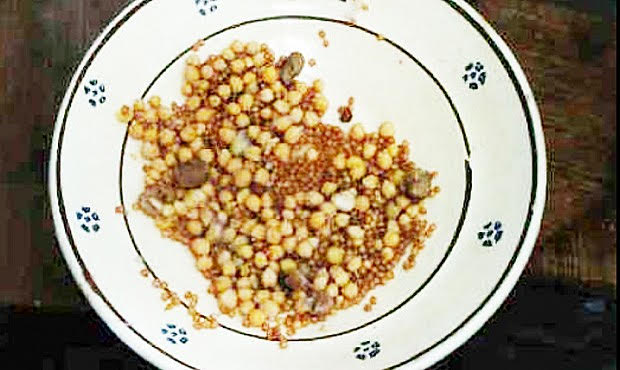 Cuccìa, a traditional boiled-wheat dish from Basilicata: in this one, from Castelmezzano, you can see chickpeas alongside the wheat.